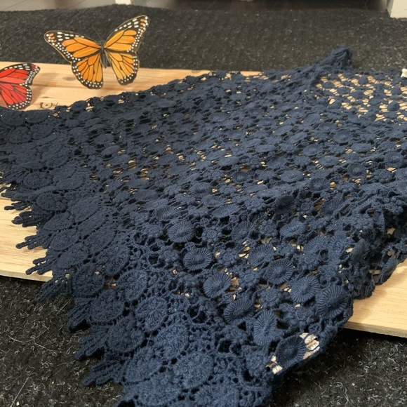 Lacey Tank Top - Picture 2 of 2